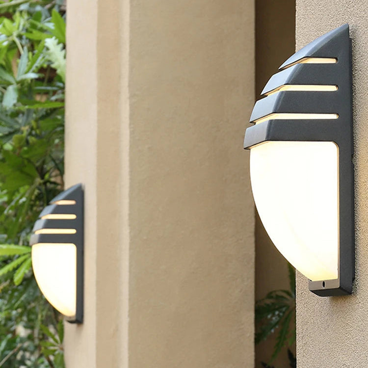 Applique Murale Extérieure – Castel Flame